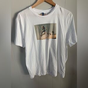 H&M Divided Mens skateboarding graphic tee M